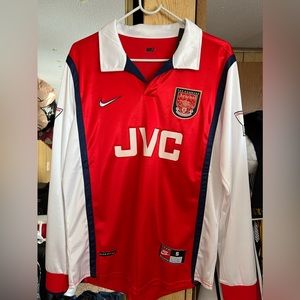 Arsenal bergkamp jersey